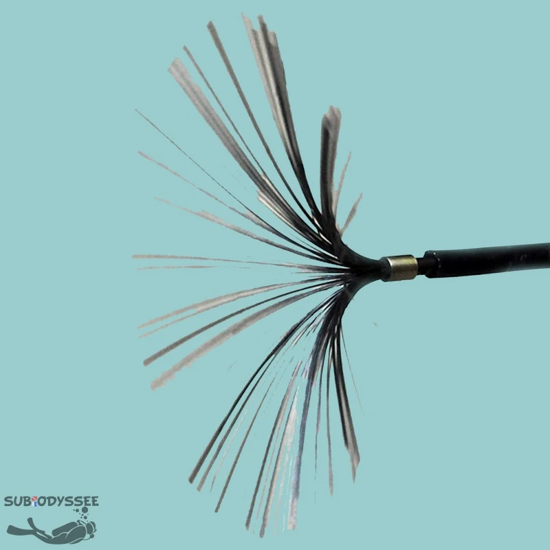 Fouet / Brosse Décapage TIV Standard pour Bouteille de Plongée Fouet / Brosse Décapage TIV Standard Pour Bouteille De Plongée -Magasin De Matériel De Plongée De Qualité bersub brosse tiv standard pour decapage bouteille pas cher sub odyssee 1