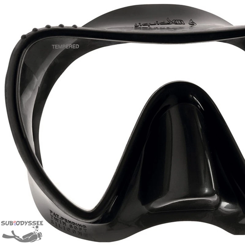 ESSENCE Liquid Skin Masque plongée Silicone Noir - Mares ESSENCE Liquid Skin Masque Plongée Silicone Noir - Mares -Magasin De Matériel De Plongée De Qualité essence liquid skin masque plongee silicone noir mares